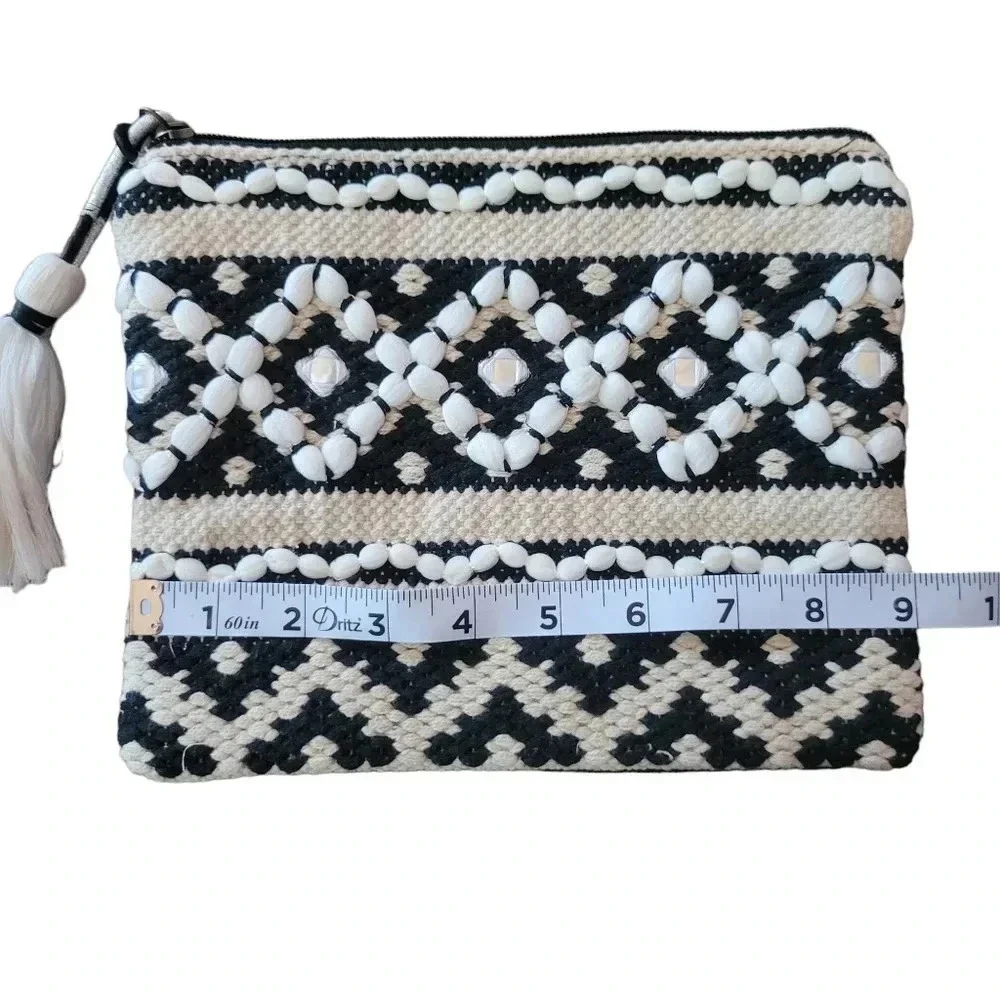 Chicosoleil Women's Large Woven Boho Cosmetics Pouch/Clutch, Black/Cream/White